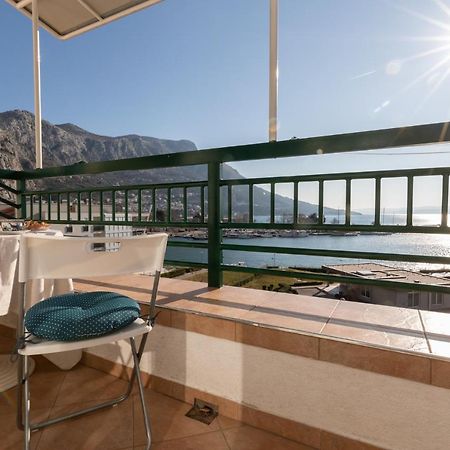 Apartman Monika Omis Luaran gambar