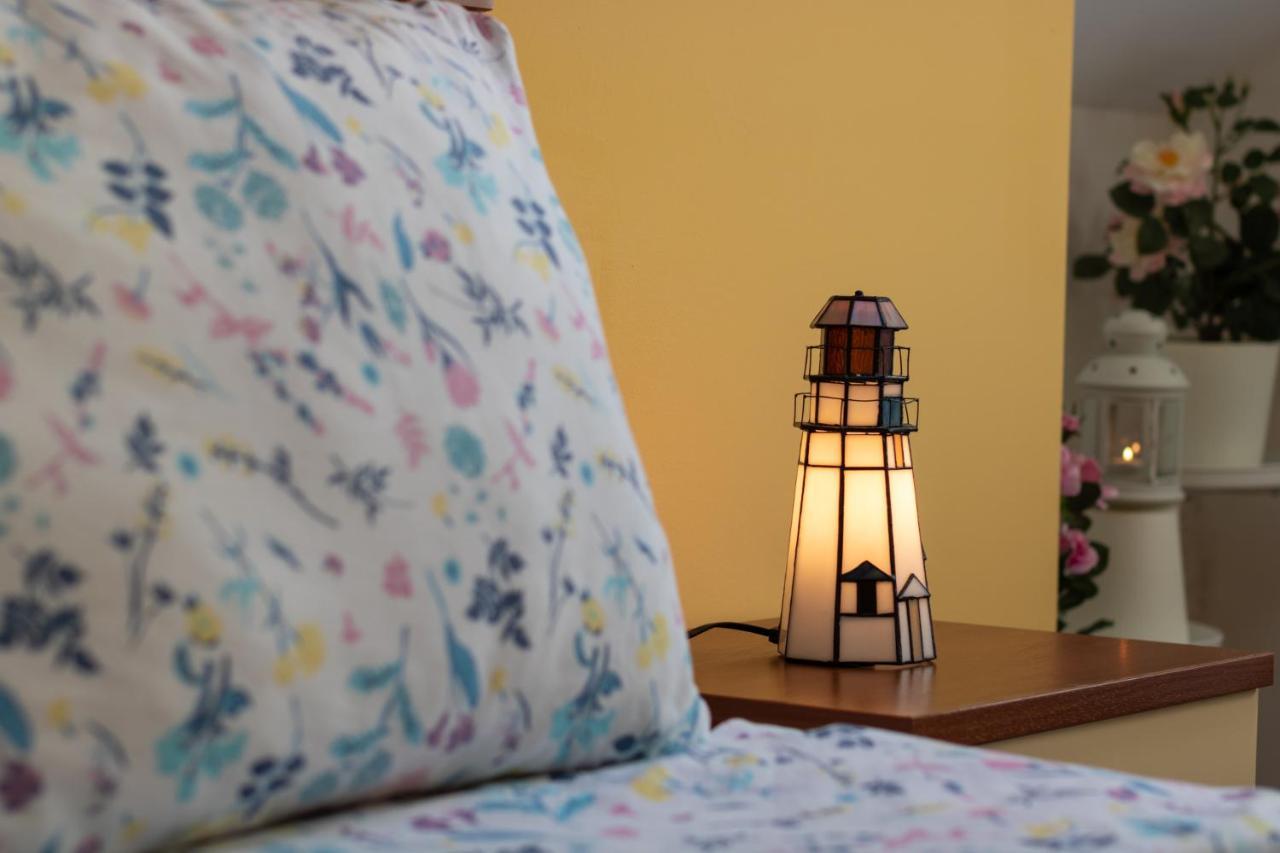 Apartman Monika Omis Luaran gambar