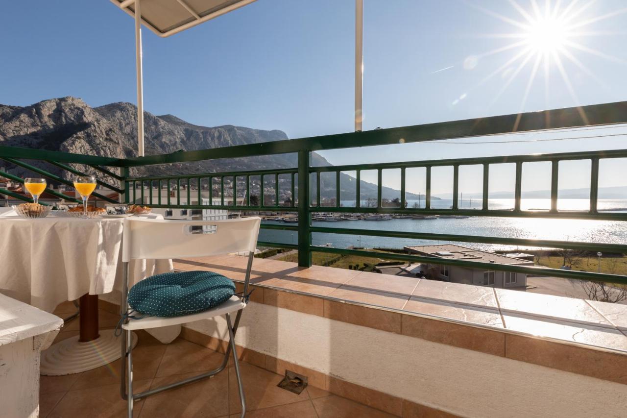 Apartman Monika Omis Luaran gambar