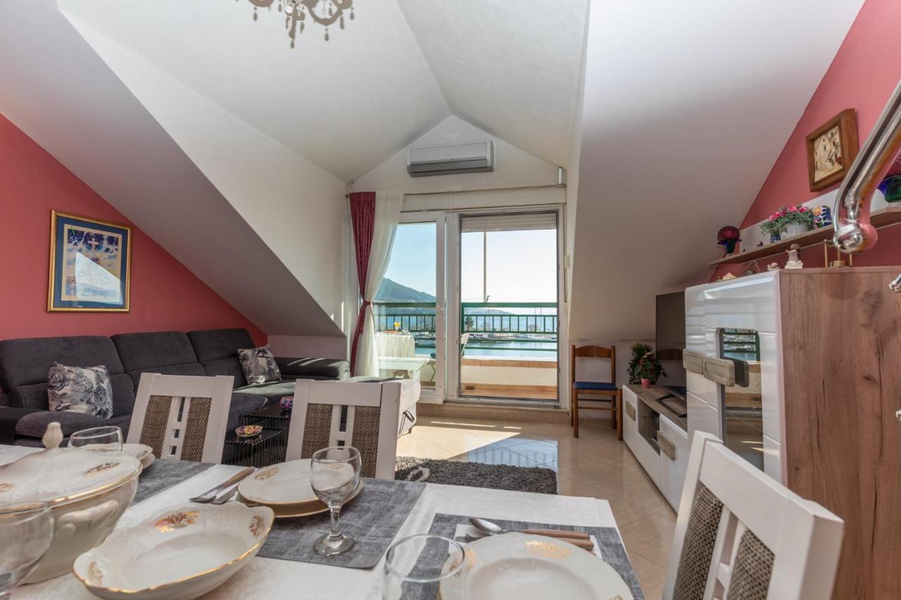 Apartman Monika Omis Luaran gambar