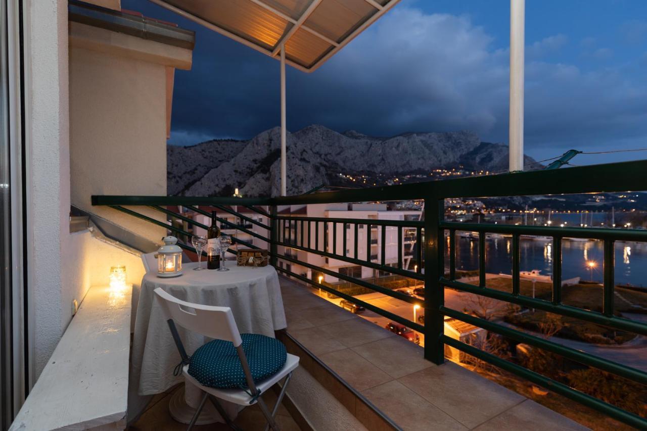 Apartman Monika Omis Luaran gambar
